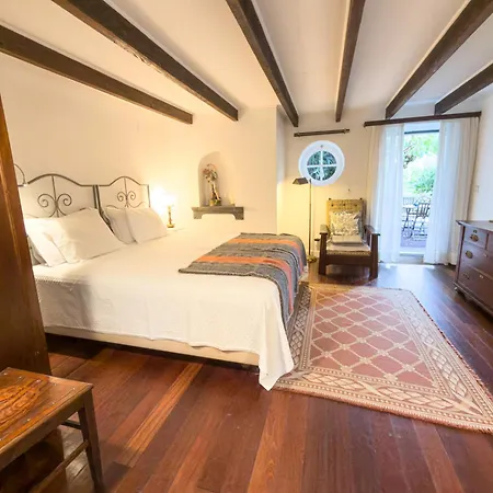 Bed & Breakfast Quinta Buganvilias 3*