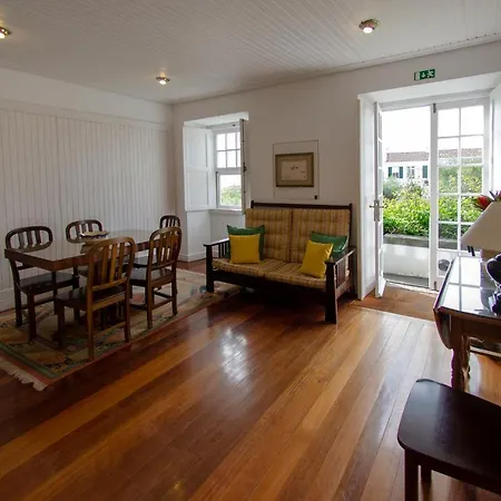 Bed & Breakfast Quinta Buganvilias 3*